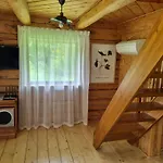 Vana-paradiisi Ferienhaus Uulu