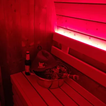 Vana-paradiisi Semesterbostad *