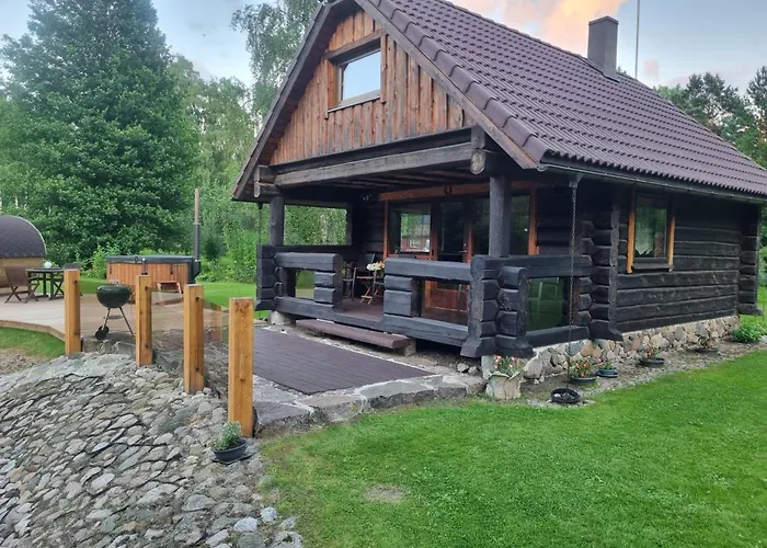 بيت للعطل Vana-paradiisi Uulu